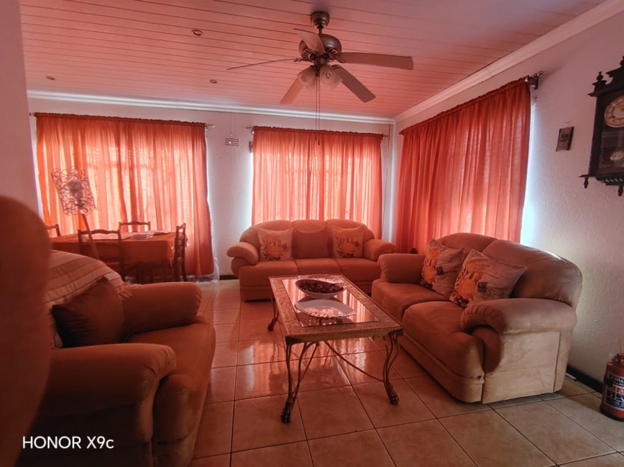 3 Bedroom Property for Sale in Rosedale Western Cape